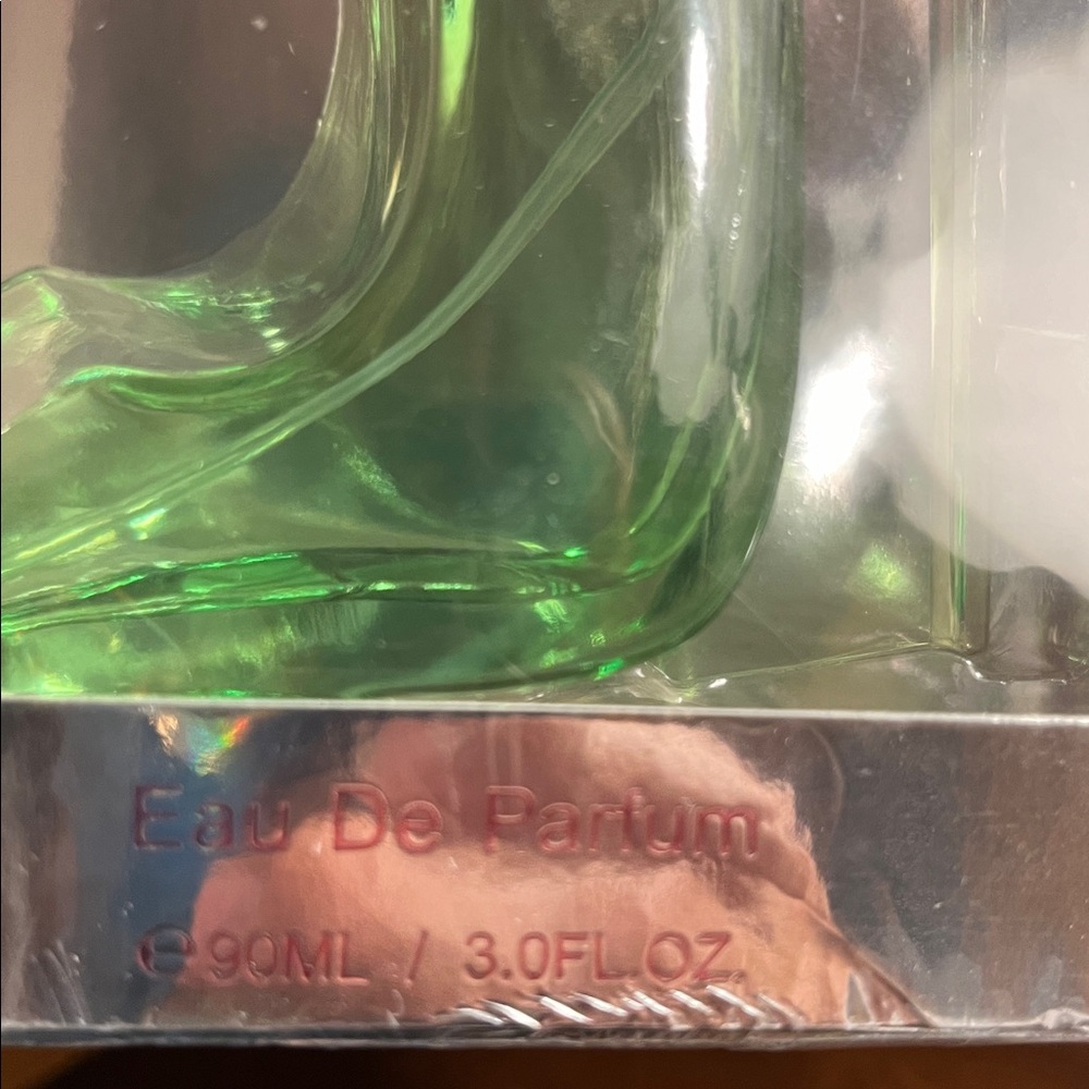 Crystalline Fragrance in a Multi Color Stiletto by Lovali - Picture 6 of 6
